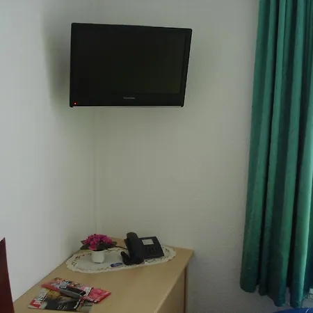 比尔森图布酒店 桑格豪森